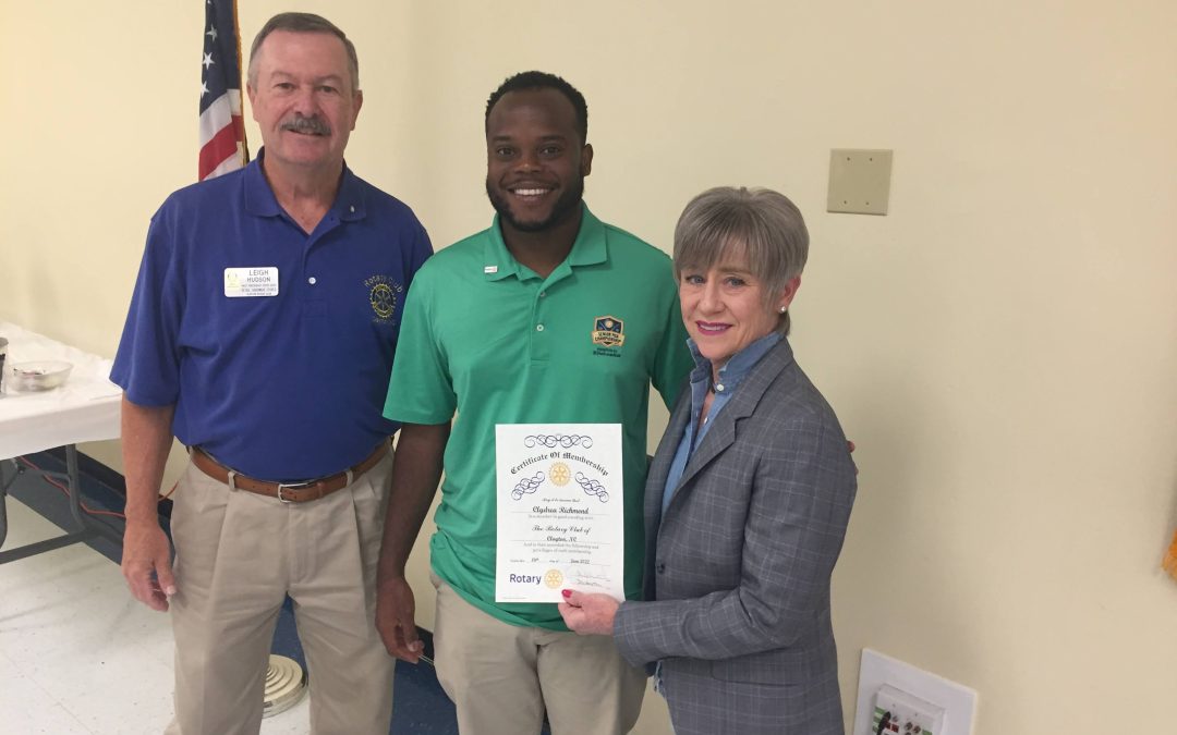 New Member Induction of Dre Richmond on June 23, 2022. (L) to (R): PDG Leigh Hudson, New Member Dre Richmond, Club President Tara Abernathy.